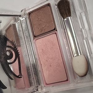 Clinique eye shadow duo